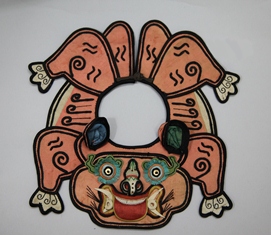 老虎形圍涎