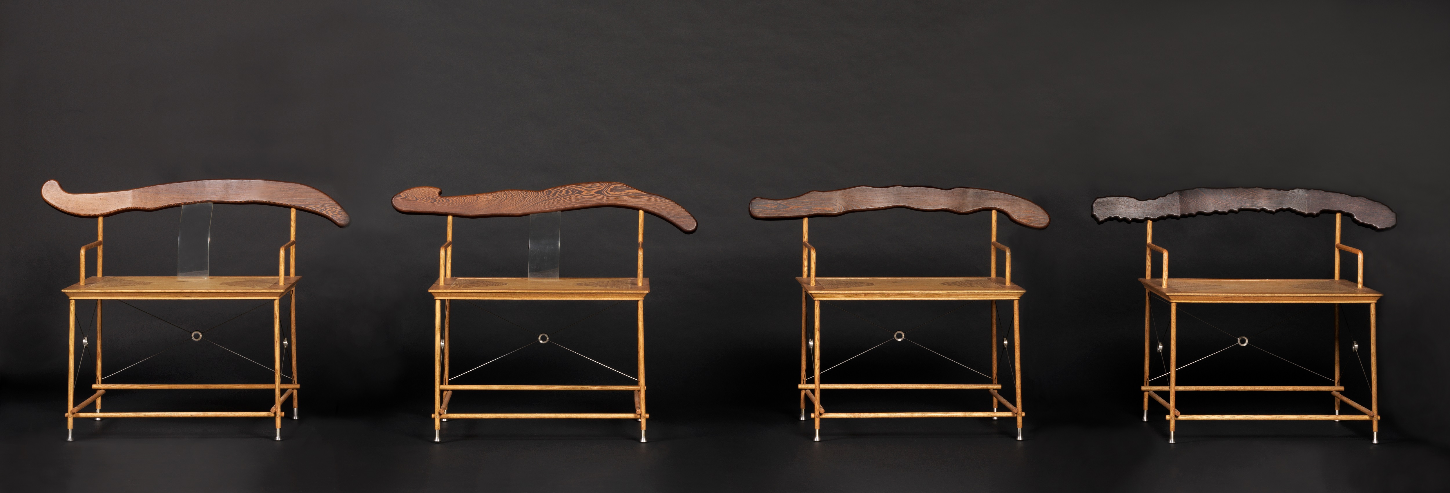 椅子戲：座「無」虛席,  劉小康